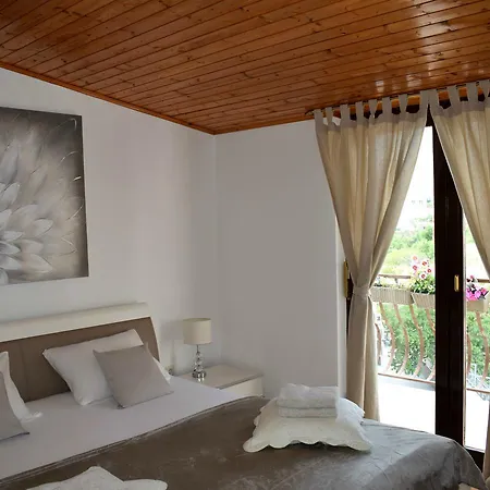 Apartment Mandaric *